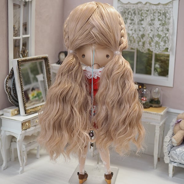 blythe _w-373デラウェア三つ編み⭐️チベットラムフルスキンウィッグ