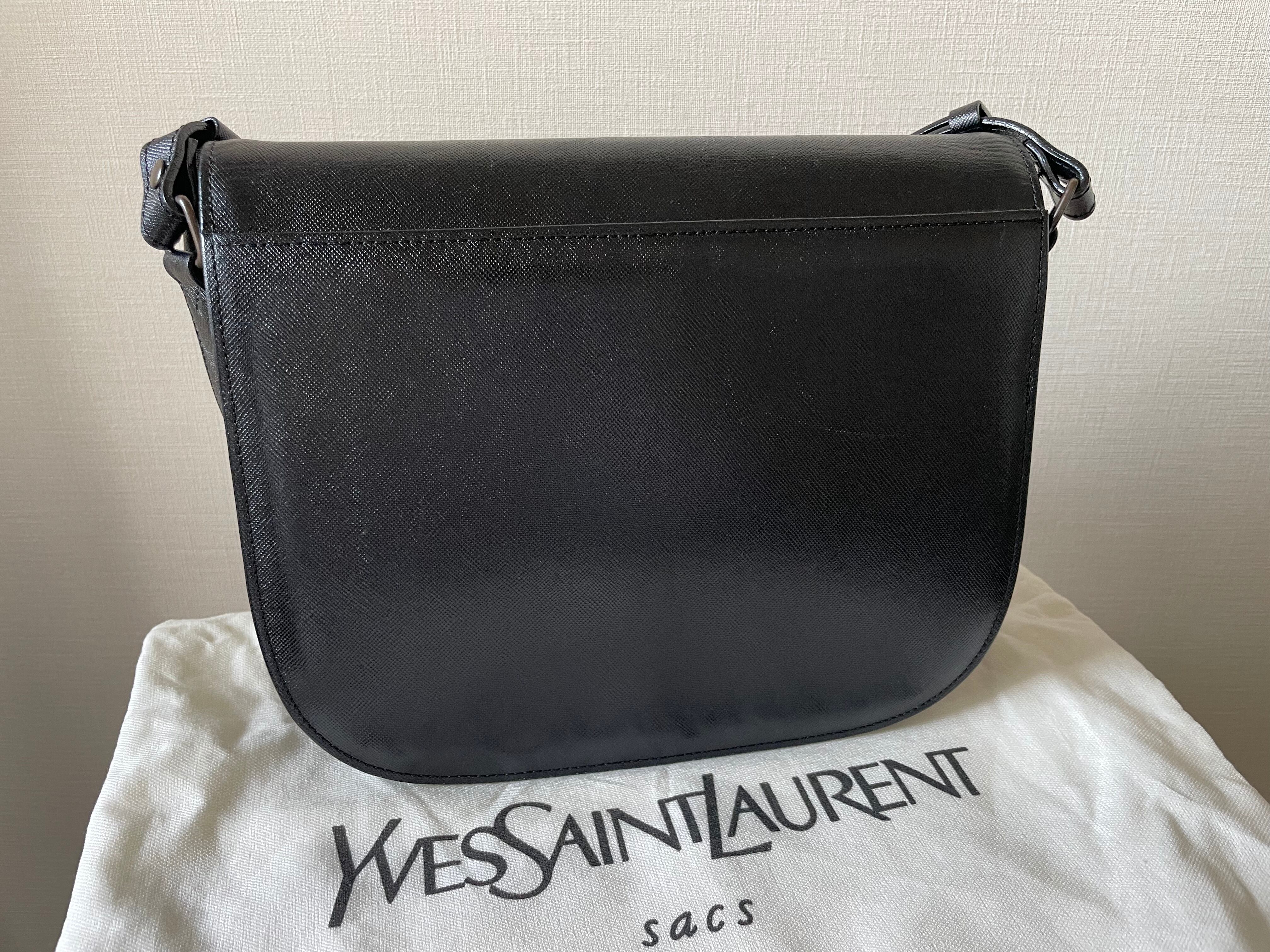 アシュトン様】イヴサンローラン ショルダーバッグ YSL カサンドラロゴ-