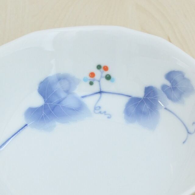 2206  有田焼 芳祥堂特製　葡萄瑠璃　皿　5客 Amazon.co.jp: 2206 有田焼 芳祥堂特製 葡萄瑠璃 皿 5客 : ホーム