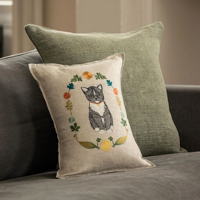 Coral & Tusk クッションカバー Kitten Cameo (30x40)
