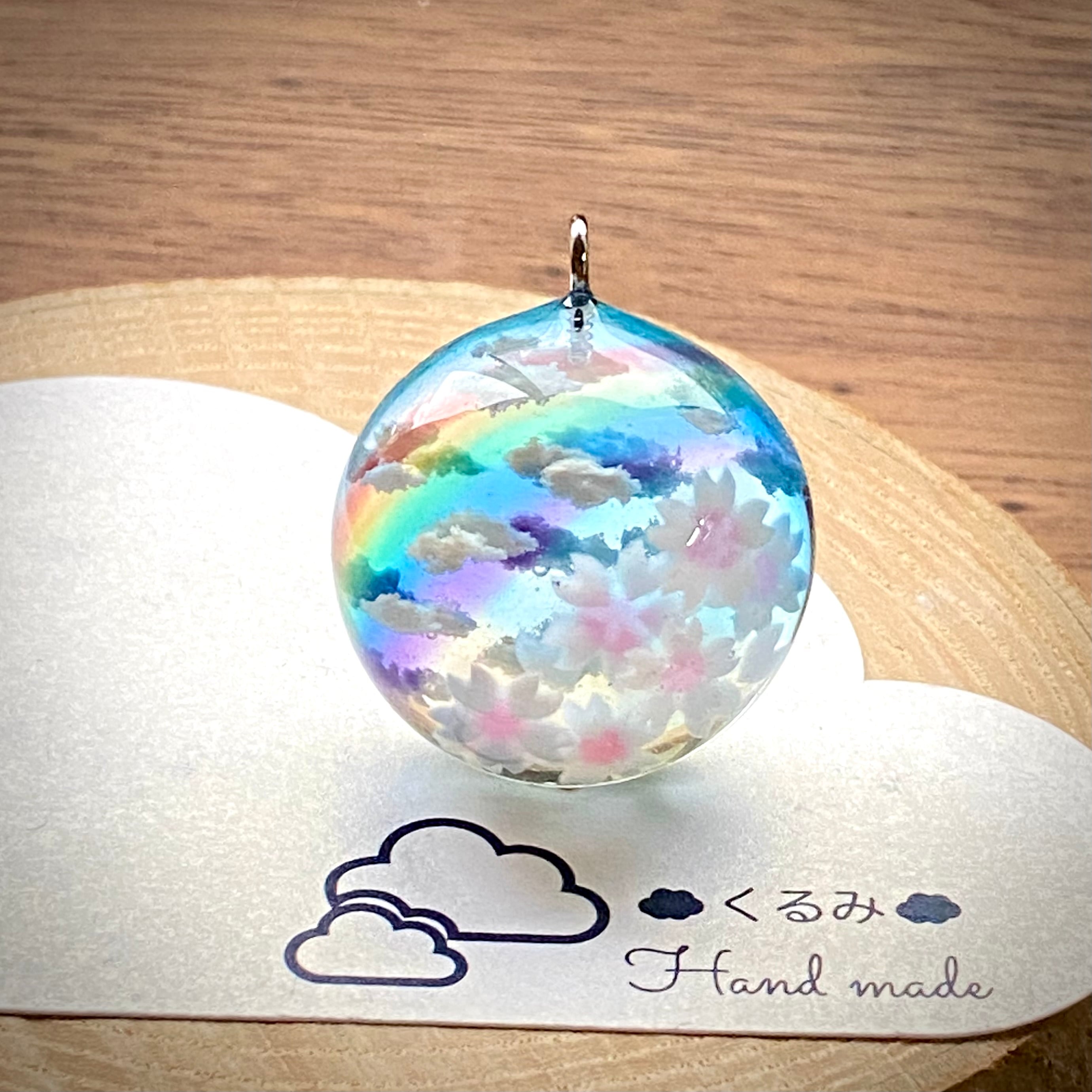 半球の雲レジン  桜と青空にかかる虹   大きめ26mm