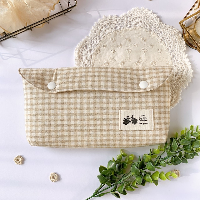 淡いベージュチェックのスイッチライトケース Kkocyun97 Handmade韓国雑貨