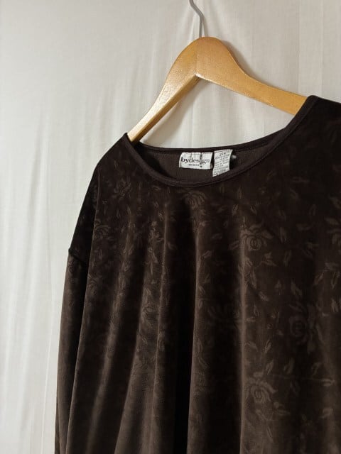 1990's Woven Pattern Velour Cut and Sewn