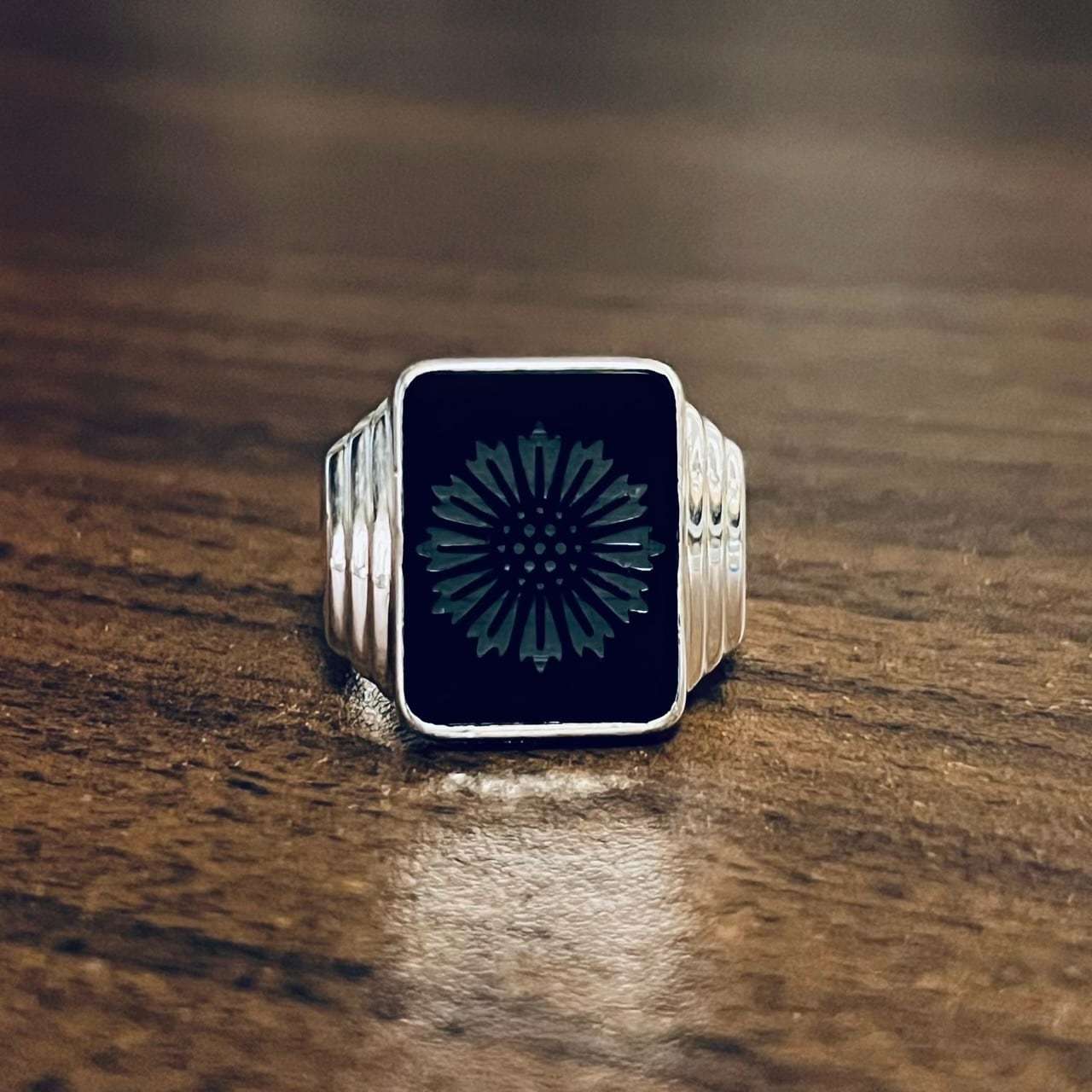 OLD TIFFANY & CO. Black Onyx Daisy Signet Ring Sterling Silver 