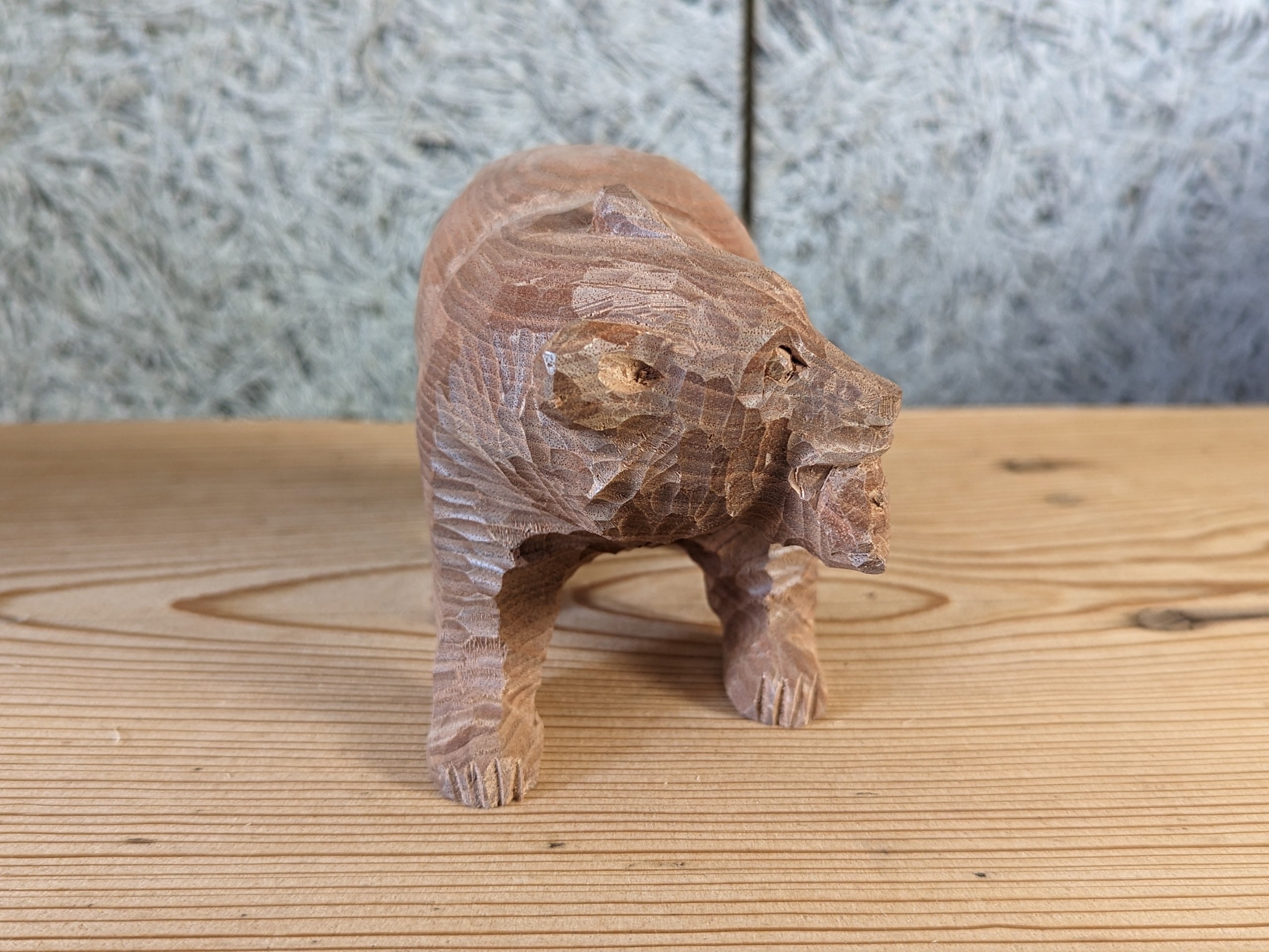 上西捷敏 鮭喰い熊 #1 | 木彫りの熊 | inoya | Basic Life Store