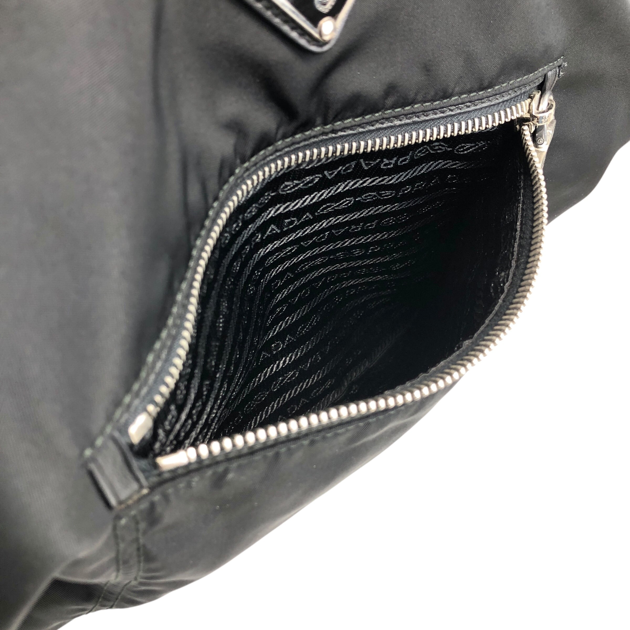 PRADA プラダ トートバッグ ブラック トライアングルロゴ ナイロン