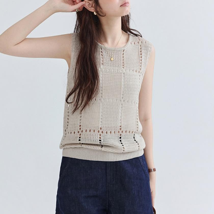 VEST | colorer