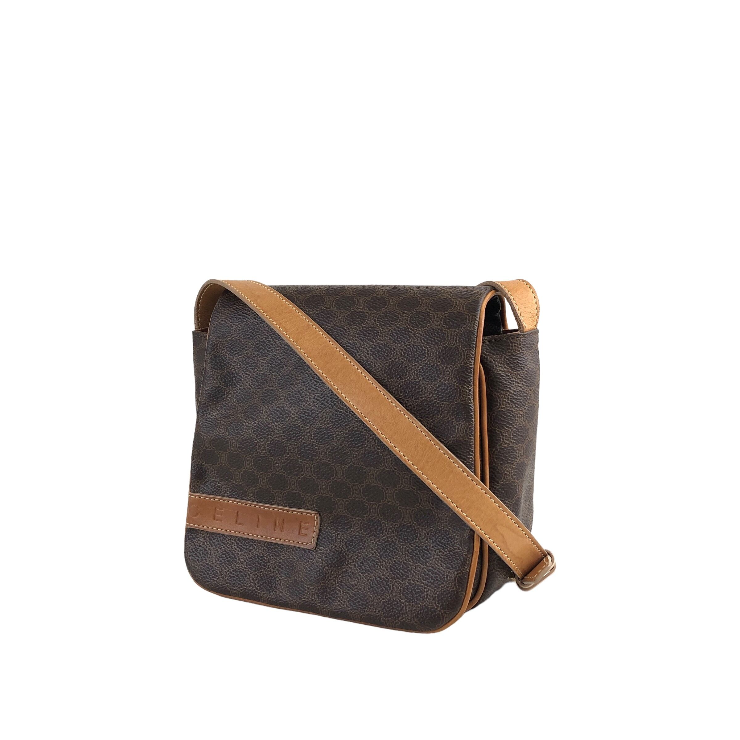 CELINE セリーヌ  マカダム　 ショルダーバッグ ブラウン ロゴ   フラップ y7pwvg CELINE セリーヌ マカダム ショルダーバッグ ブラウン ロゴ フラップ