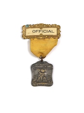 BOXING CHICAGO GOLDEN GLOVES TOURNAMENT MEDALLION❷