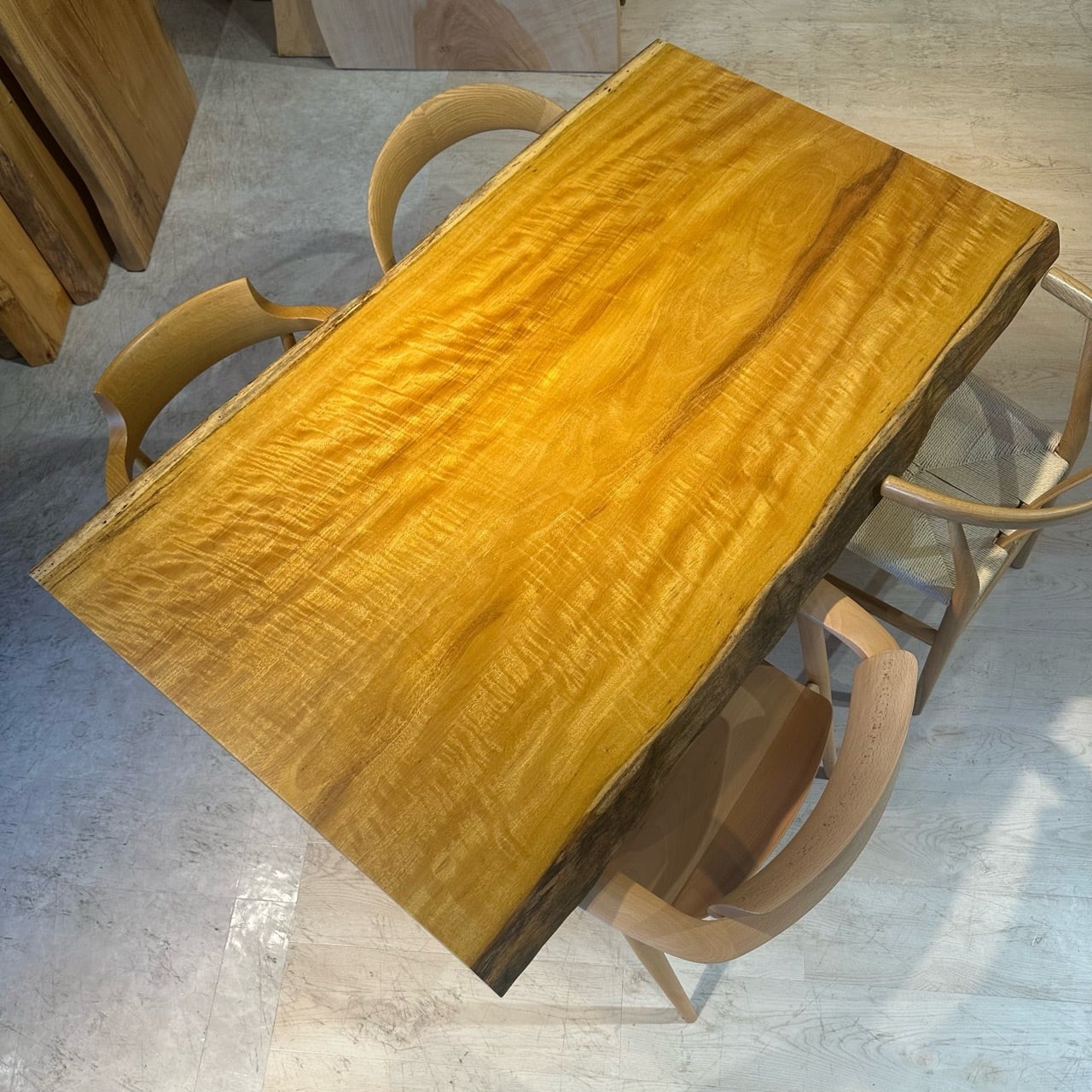杢】ゴールデンウッド_1500×830-850×60_青山店_テーブル天板/一枚板