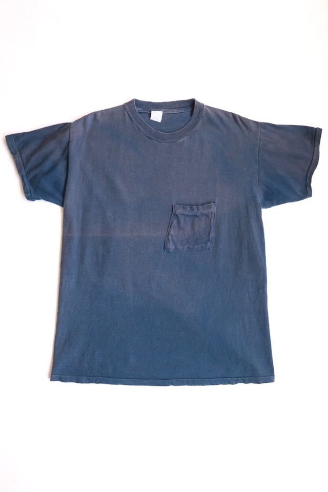 Navy sun-fade pocket t shirt