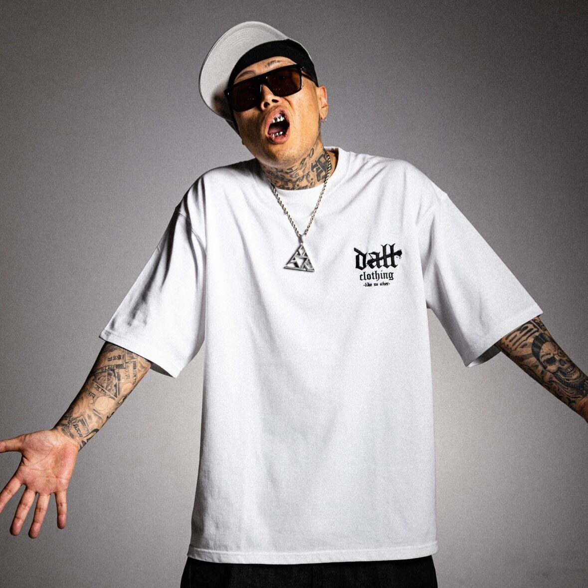 DALL Clothing Bone Tee XLサイズ Tシャツ/カットソー(半袖/袖なし)