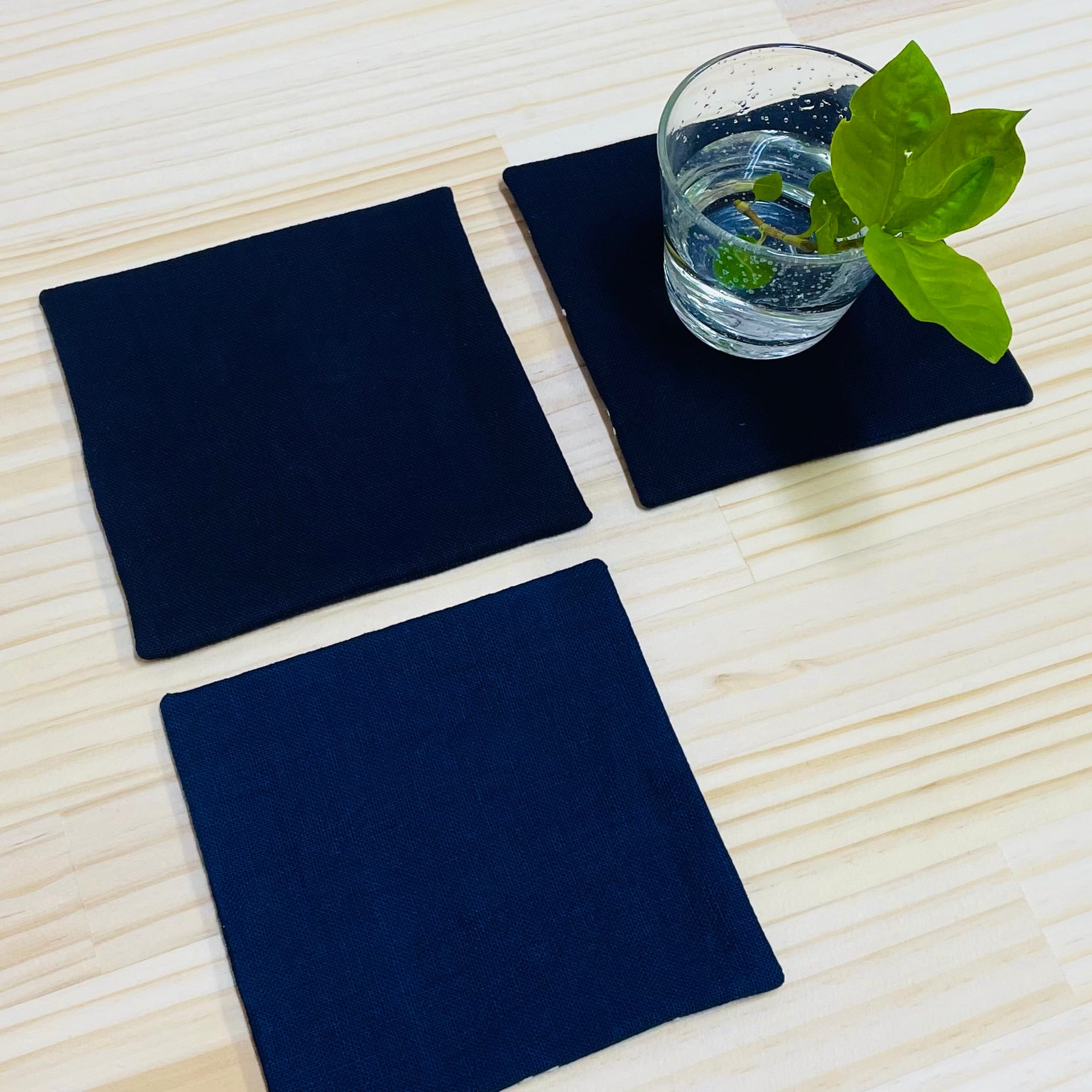 手刺子の藍染コースター【5枚セット】 | 紺屋そめかひ online shop