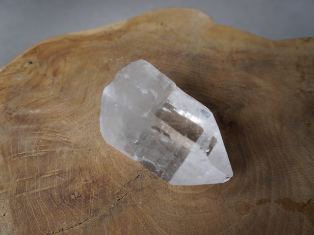 himalayan manihar quartz