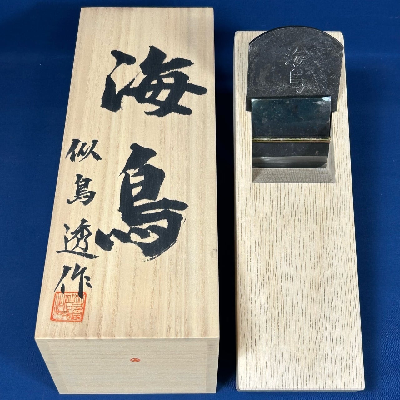 【真作 名品】 小畑稲升「鯉」百貨店銘柄(鳥取大丸購入) 大阪梅田の新スポットに鳥取グルメが約40種！平井知事も鳥取すいかをPR