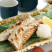 【希少品】骨抜きかつお腹皮　280g