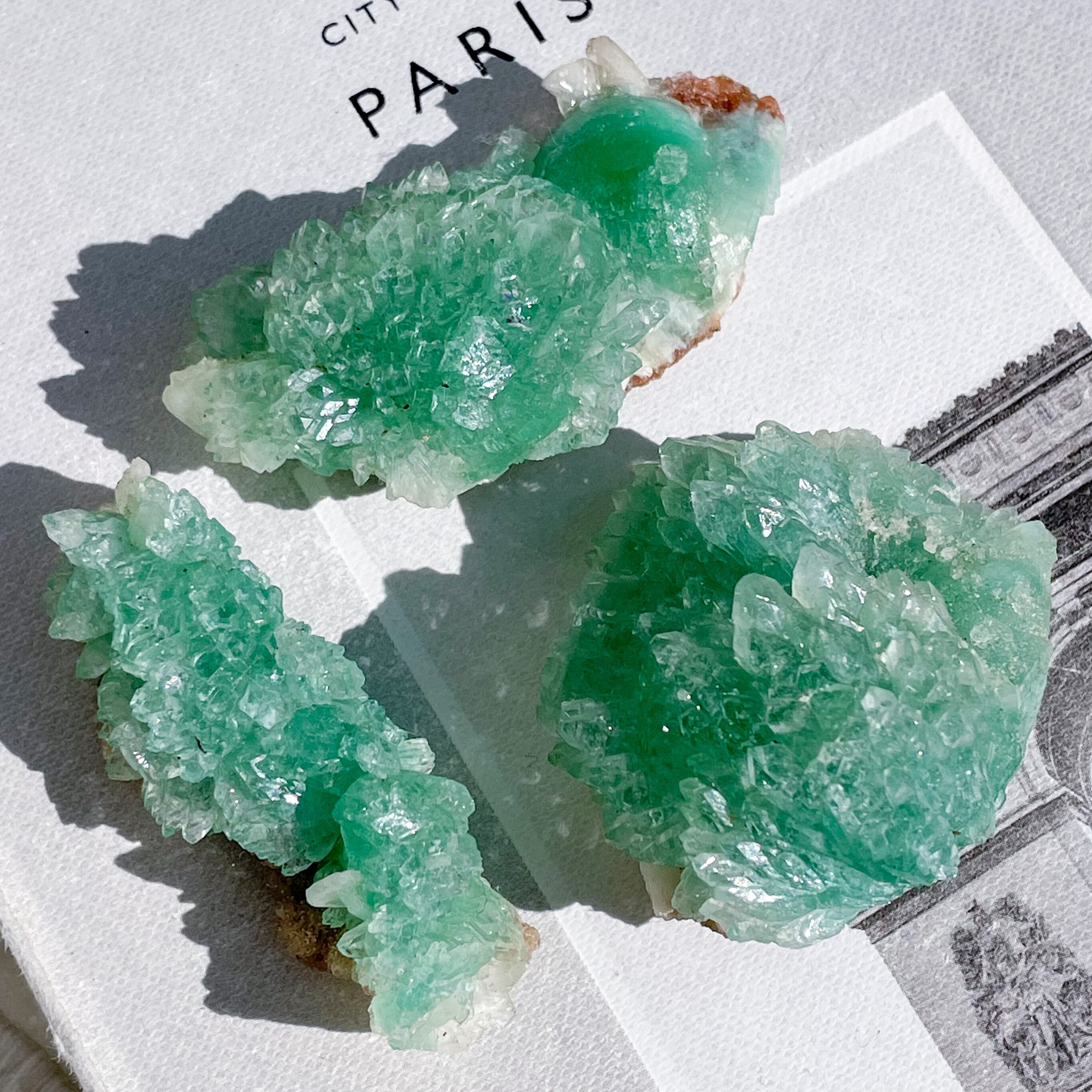 グリーンアポフィライト(20mmx45mm) Flower Green Apophyllite 20 ✧ フラワーグリーン