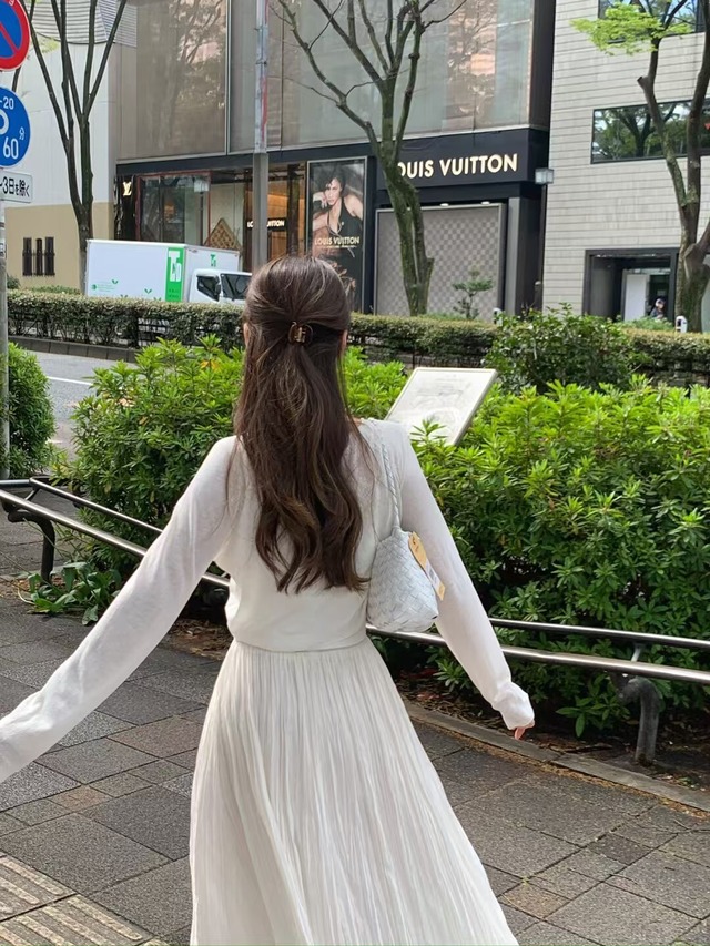 (予約) LITER / Shy satin wrinkle skirt 2color