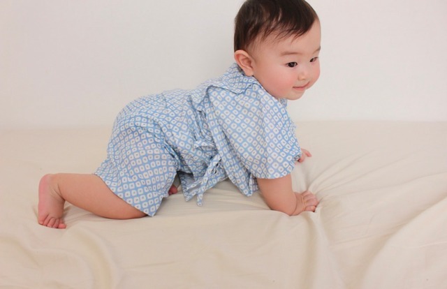 ふんわりガーゼのベビー袴［鹿の子柄×ペールブルー］