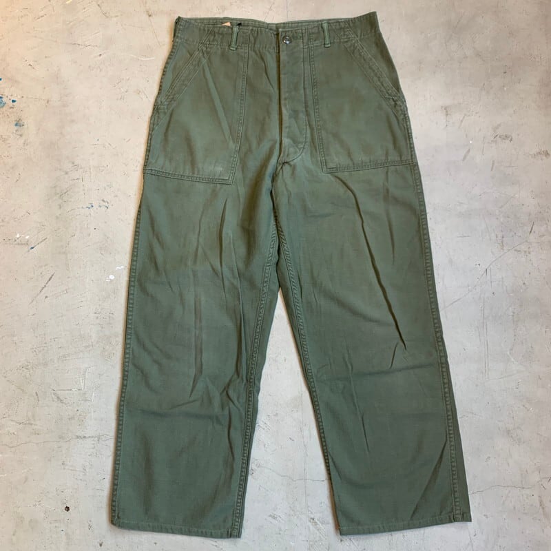 60's 70's U.S.ARMY ベイカーパンツ OG107 コットンサテン サイドアジャスト無し 米軍 実寸W33 ミリタリー 希少  ヴィンテージBA-1249 RM1618H | agito vintage powered by BASE