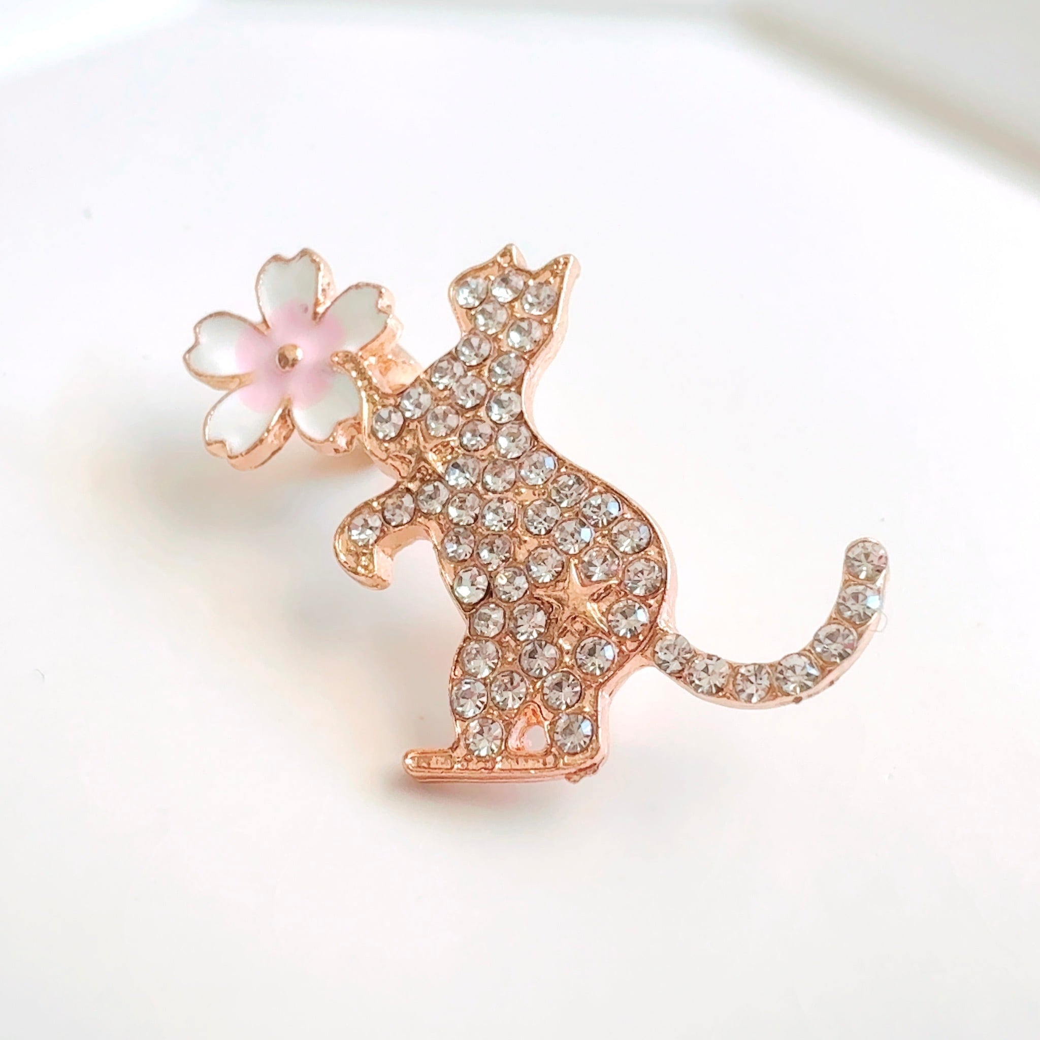 家族を守る フミラサロース「家内安全」CatCat チェリーブロッサム
