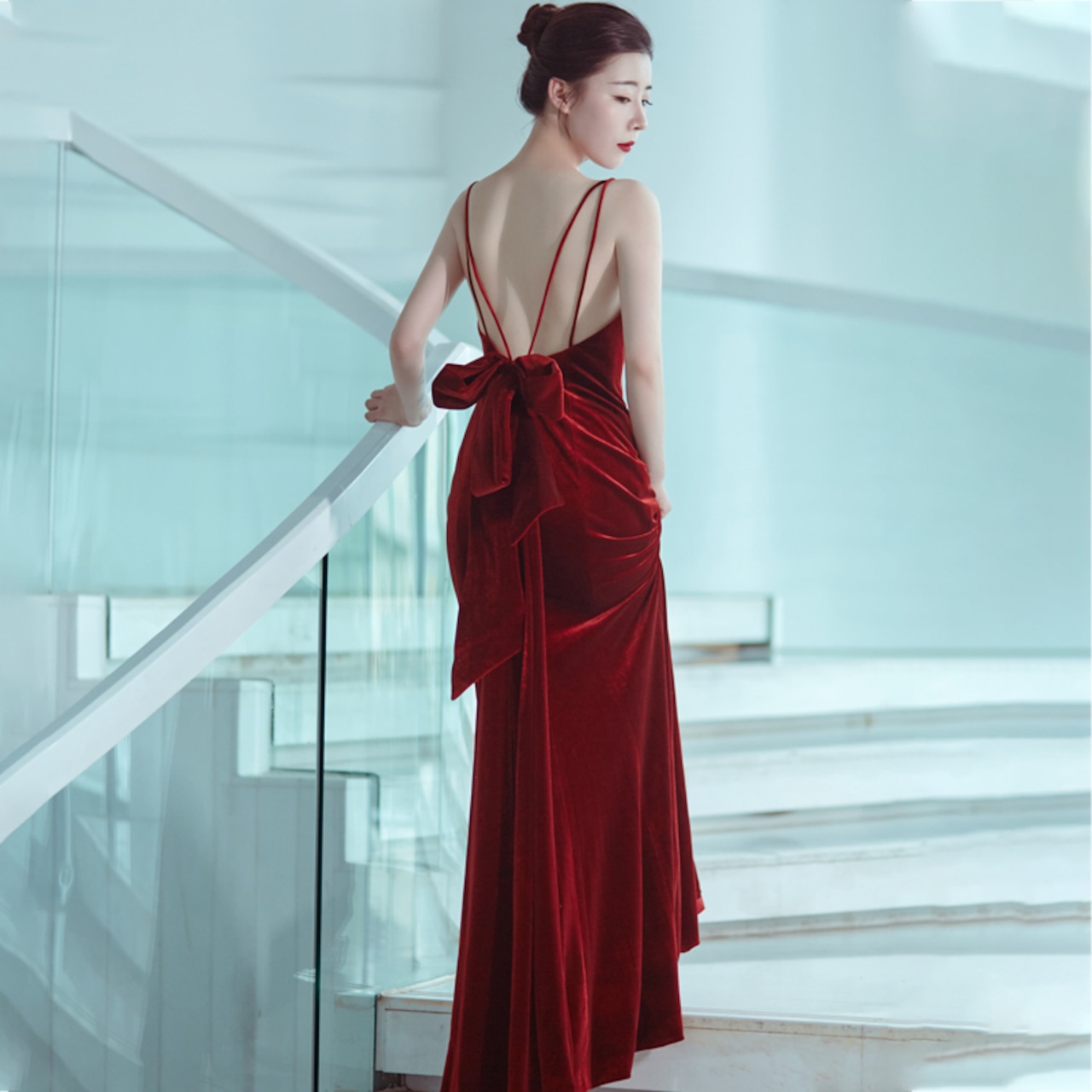 人気上昇 ワインレッド キャミソール背中見せ パーティードレス  