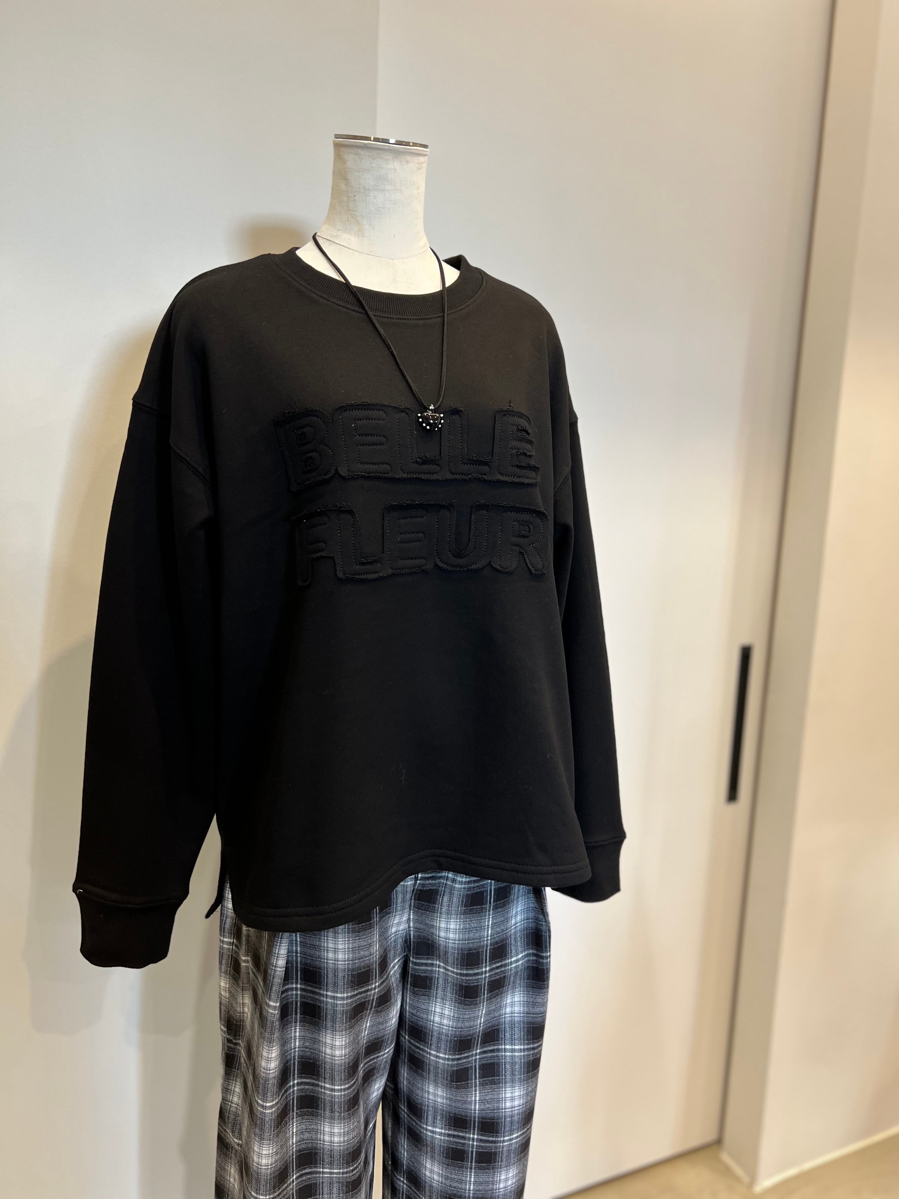 【SELECT】刺繍アップリケロゴトレーナー