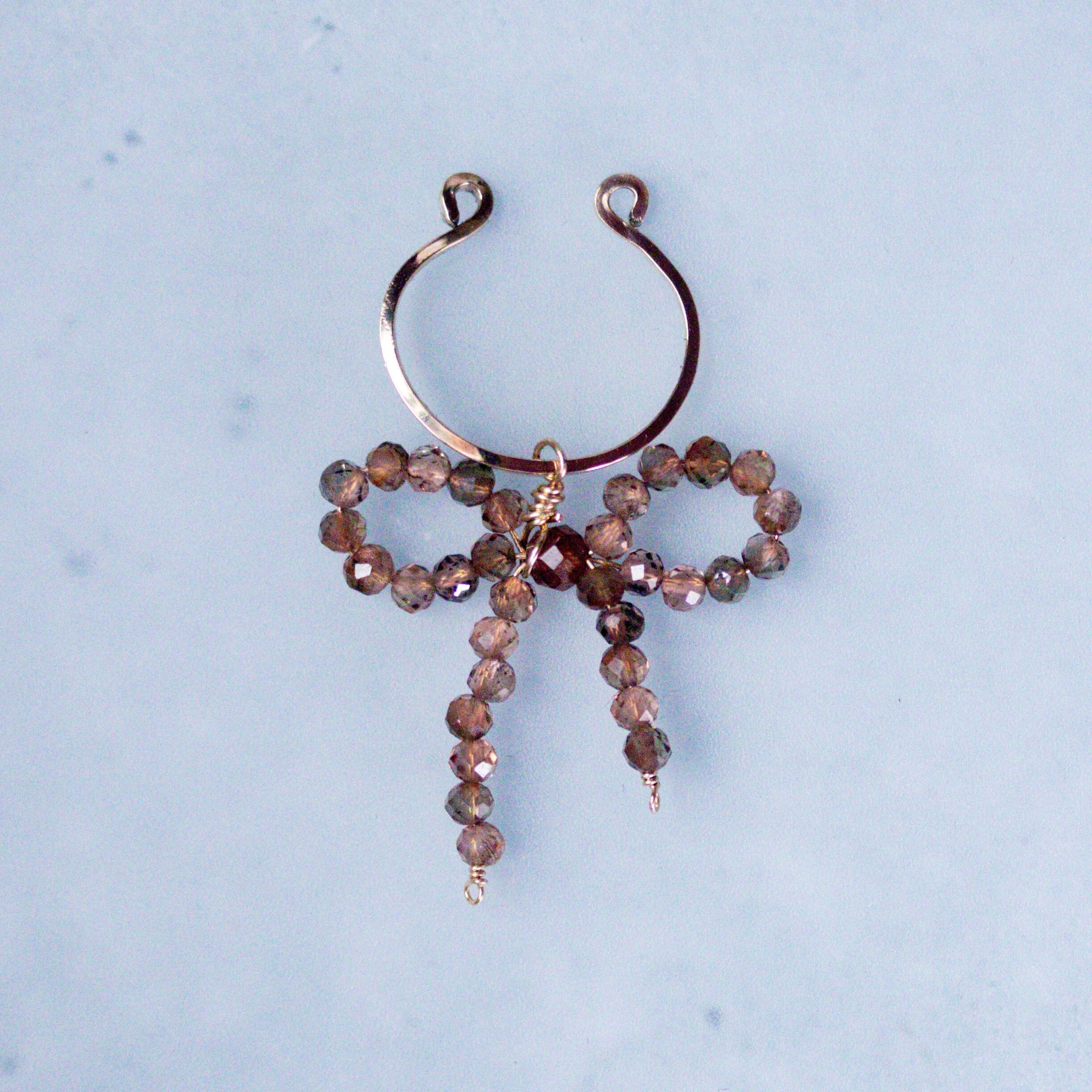 ‐ Birth Stone Ribbon - ear cuff アンダリューサイト / 秋冬限定