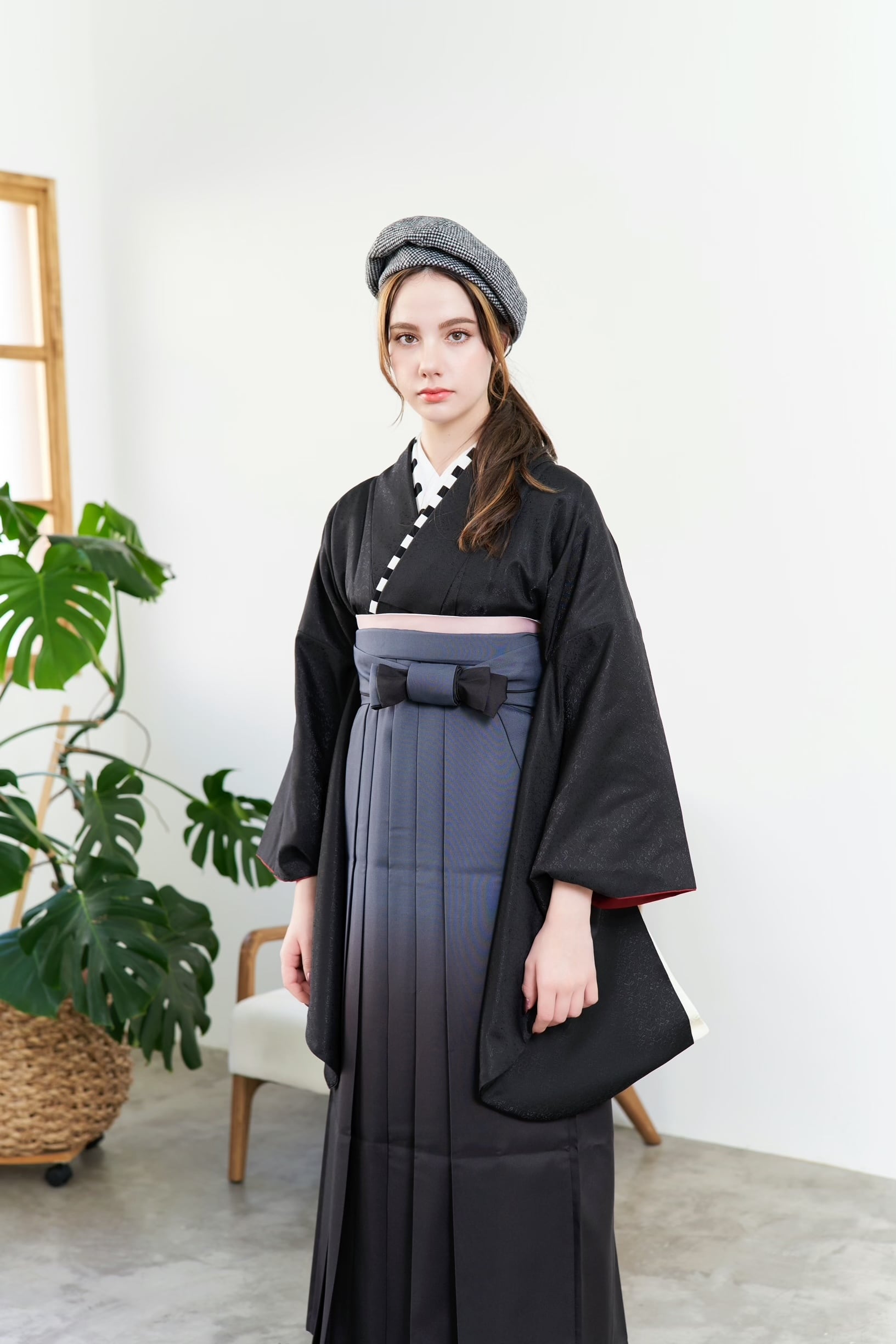 新作 着物ジェンヌ 卒業式袴3点セット 二尺袖 袴 卒業式 ドット柄 黒