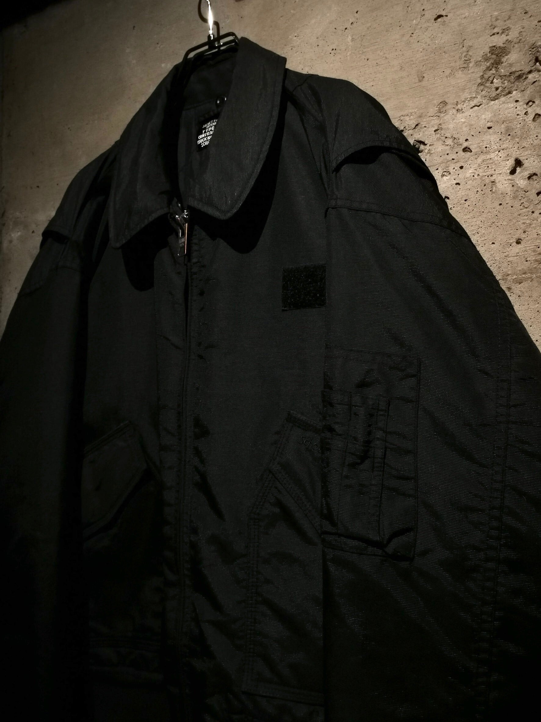Schott　フライトジャケット　CWU-R　ブラック Schott ショット CWU-R ミリタリー フライトジャケット メンズL相当