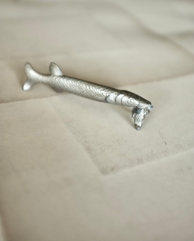 フランス 黙想する動物たちとカトラリーレスト 魚さんと魚さんa アンティーク