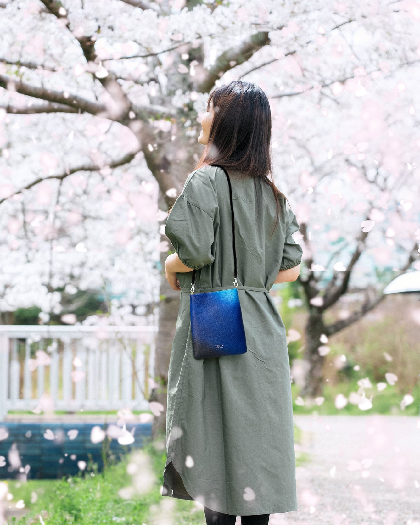 SOMEA brume タンゴブルー サコッシュ | 池内友禅
