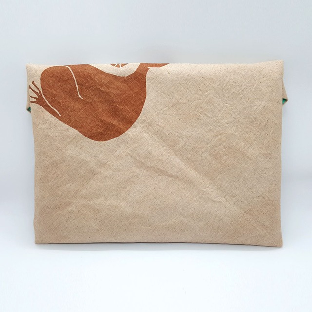 伝統とモダンの数寄屋袋 - 数寄屋 de manimani <Meganezaru> │ 雲ゐ (Kumoi textile)