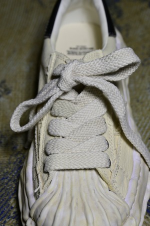 【26AW】MAISON MIHARA YASUHIRO ミハラヤスヒロ /  BLAKEY BLEACHED CANVAS LOW-TOP SNEAKERS / ローカットスニーカー /  A17FW731