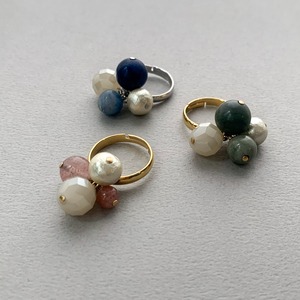 天然石ビーズとコットンパールのリング