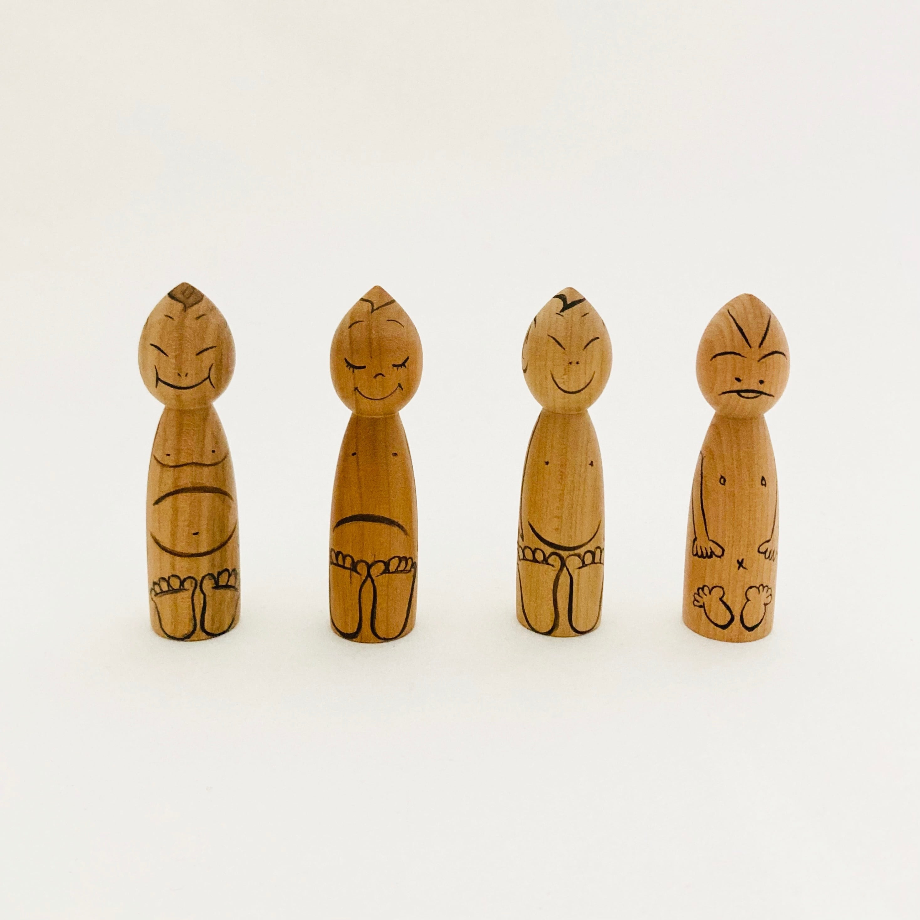 当店オリジナル「ビリケンこけし」（トンガリ頭）