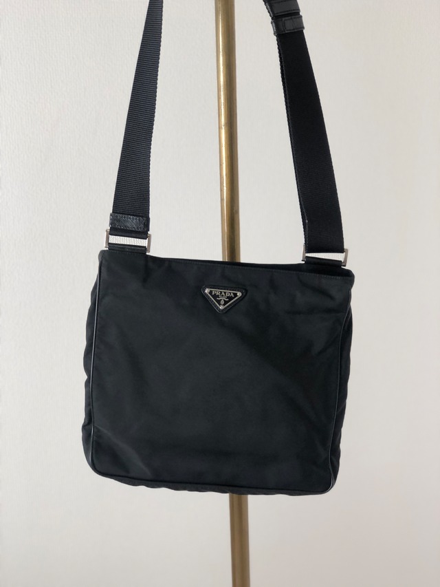 PRADA プラダ トライアングルロゴ ショルダーバッグ ブラック ナイロン  vintage ヴィンテージ オールド pew7ih