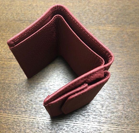 本革三つ折り財布》ミニ財布 薄くて軽い レディース ワインレッド