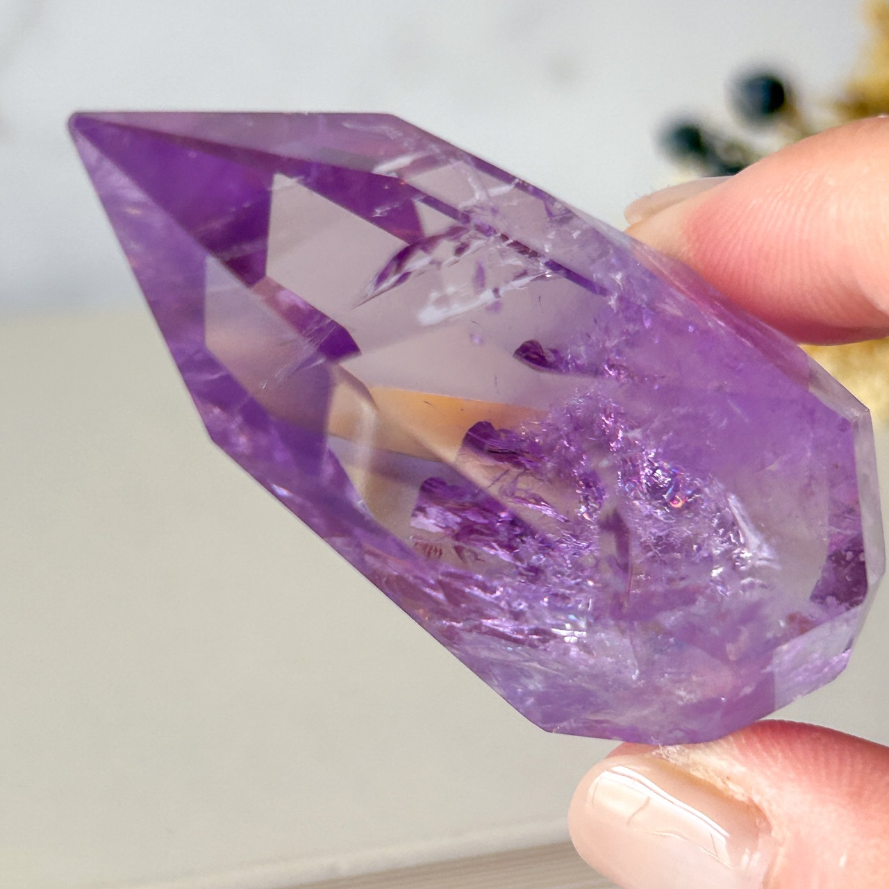 アイリスアメジスト ファセットカット ドロップ型