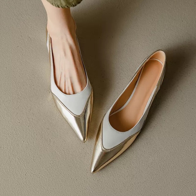 ポインテッドトゥフラットシューズ　30833