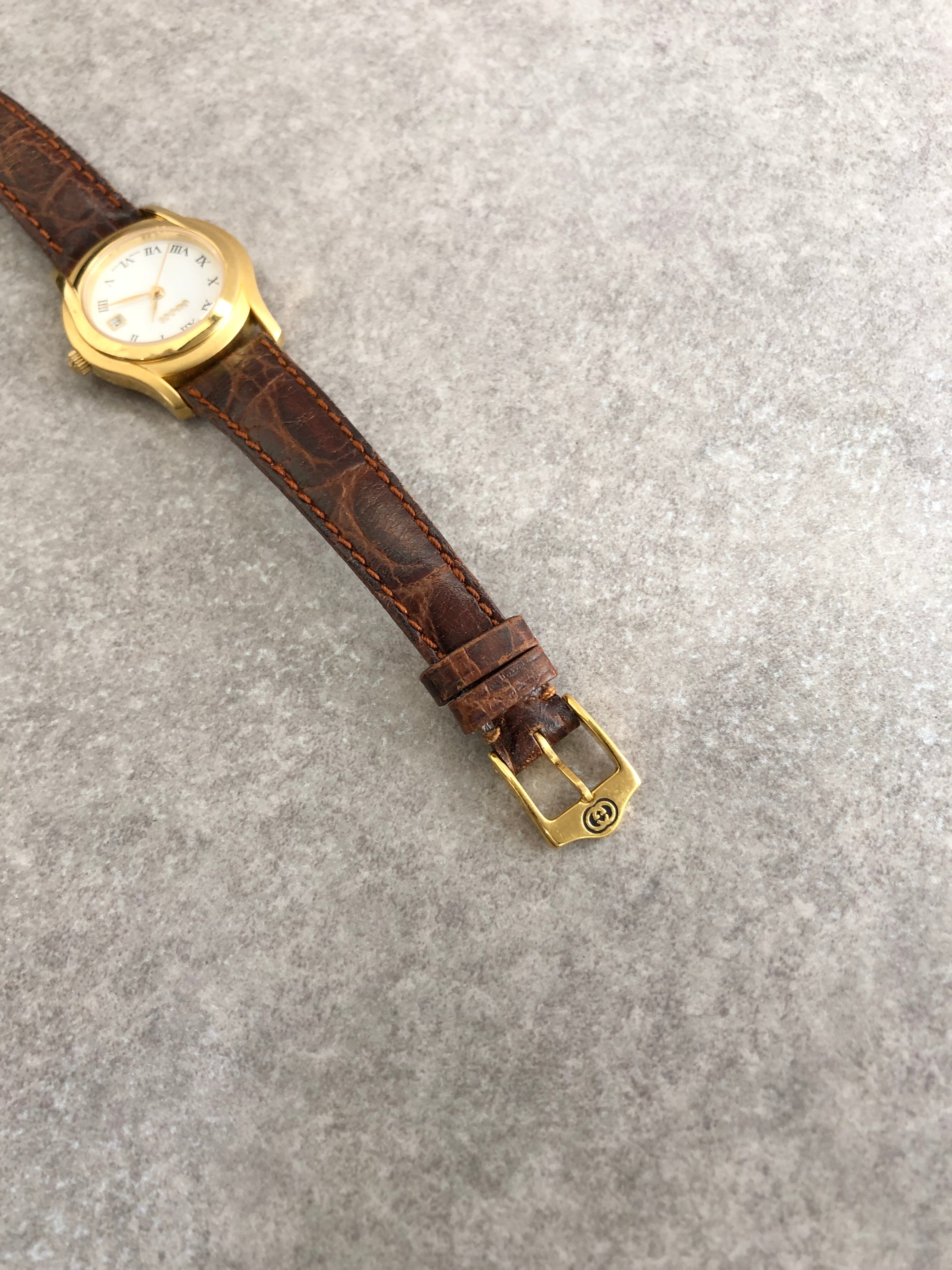 GUCCI グッチ 腕時計 ゴールド×ブラウン ローマ文字 ステンレス