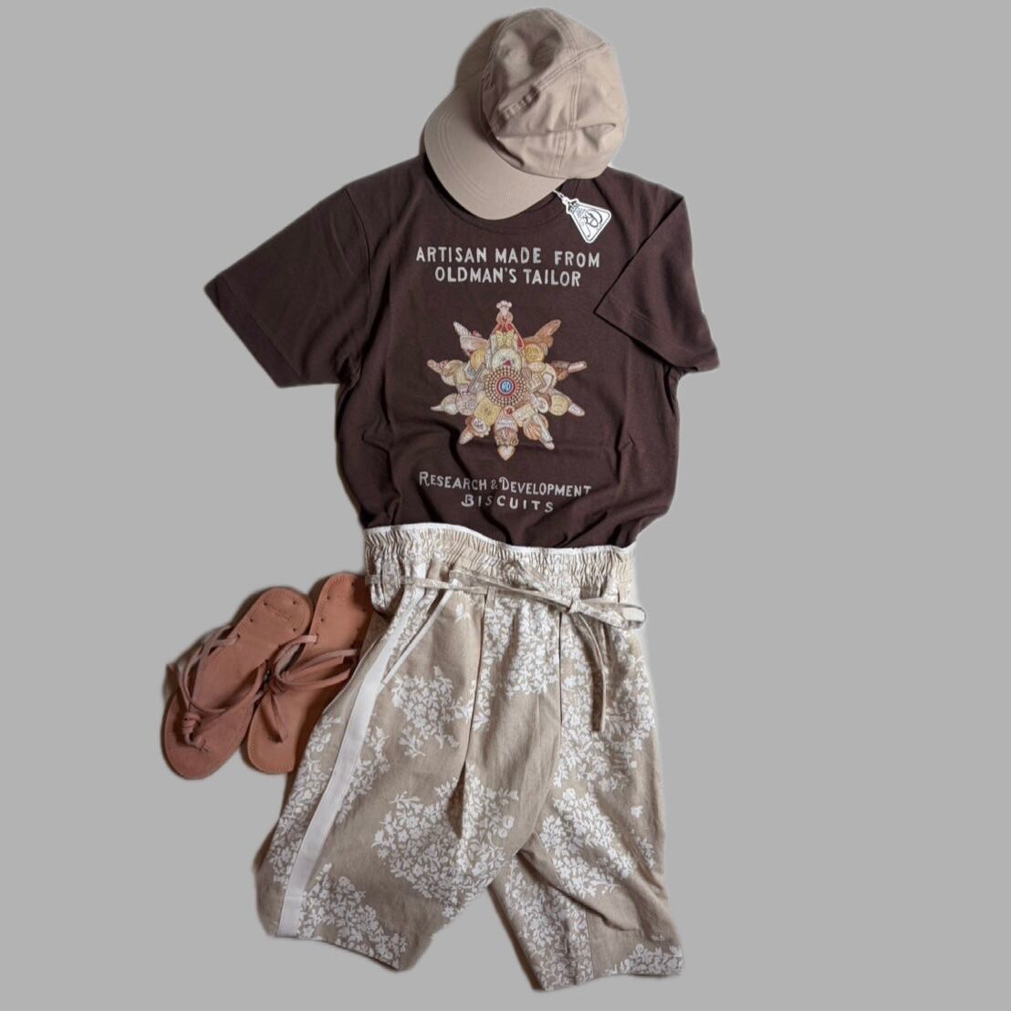 R&D.M.Co-/OLDMAN'S TAILOR オールドマンズテーラー Men's BISCUIT T