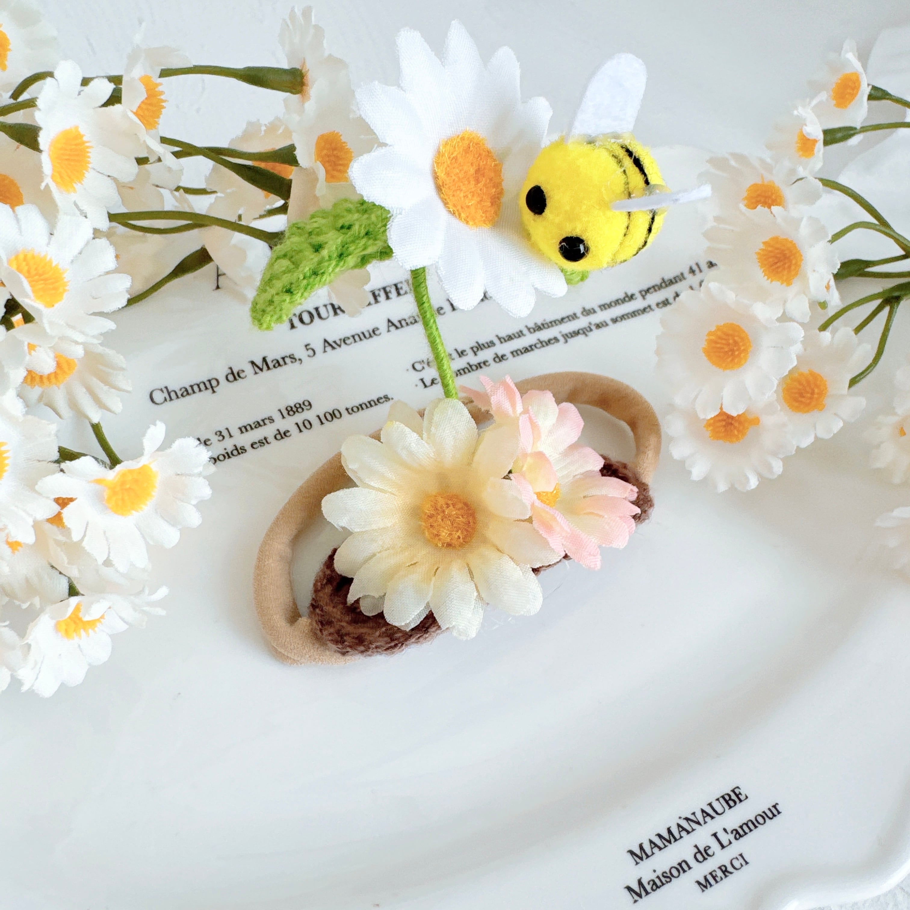 ハチさんブンブンヘアバンド