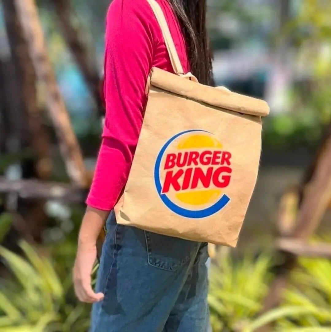 再入荷!【 BURGERKING ( バーガーキング )】 Backpack(バックパック) / リュック / 紙袋風 〚アメリカン雑貨 アメトイ〛