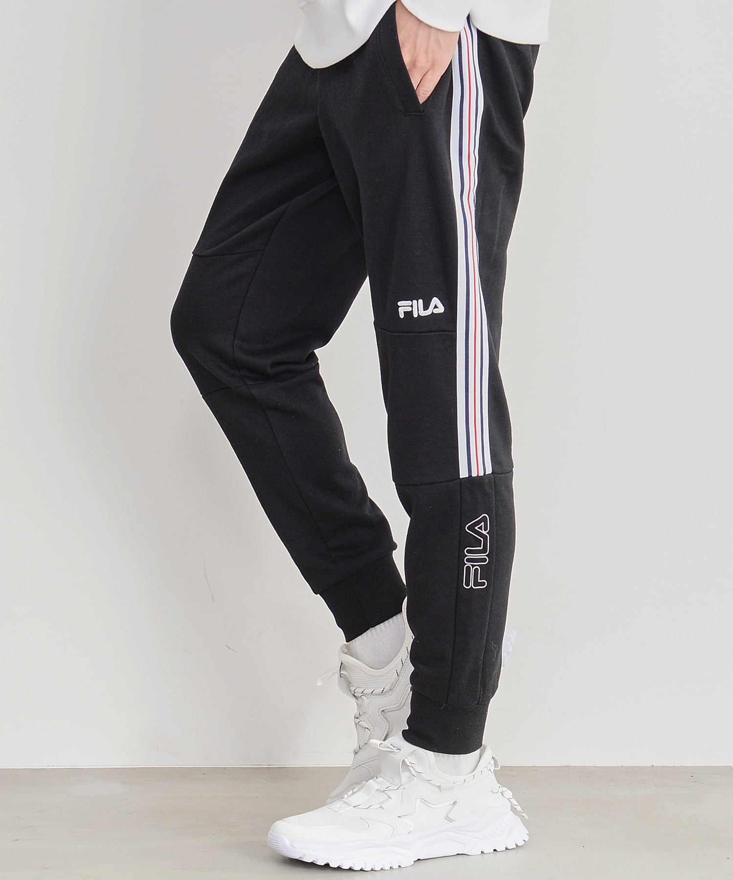 【FILA/フィラ】カラーラインジョガーパンツ トラックパンツ スウェットパンツ fh7680