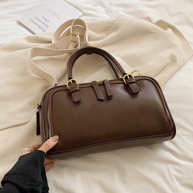 boston style faux leather shoulder bag