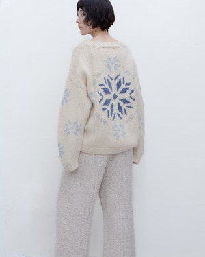 1980s L.L.Bean - snowflake knitted sweater
