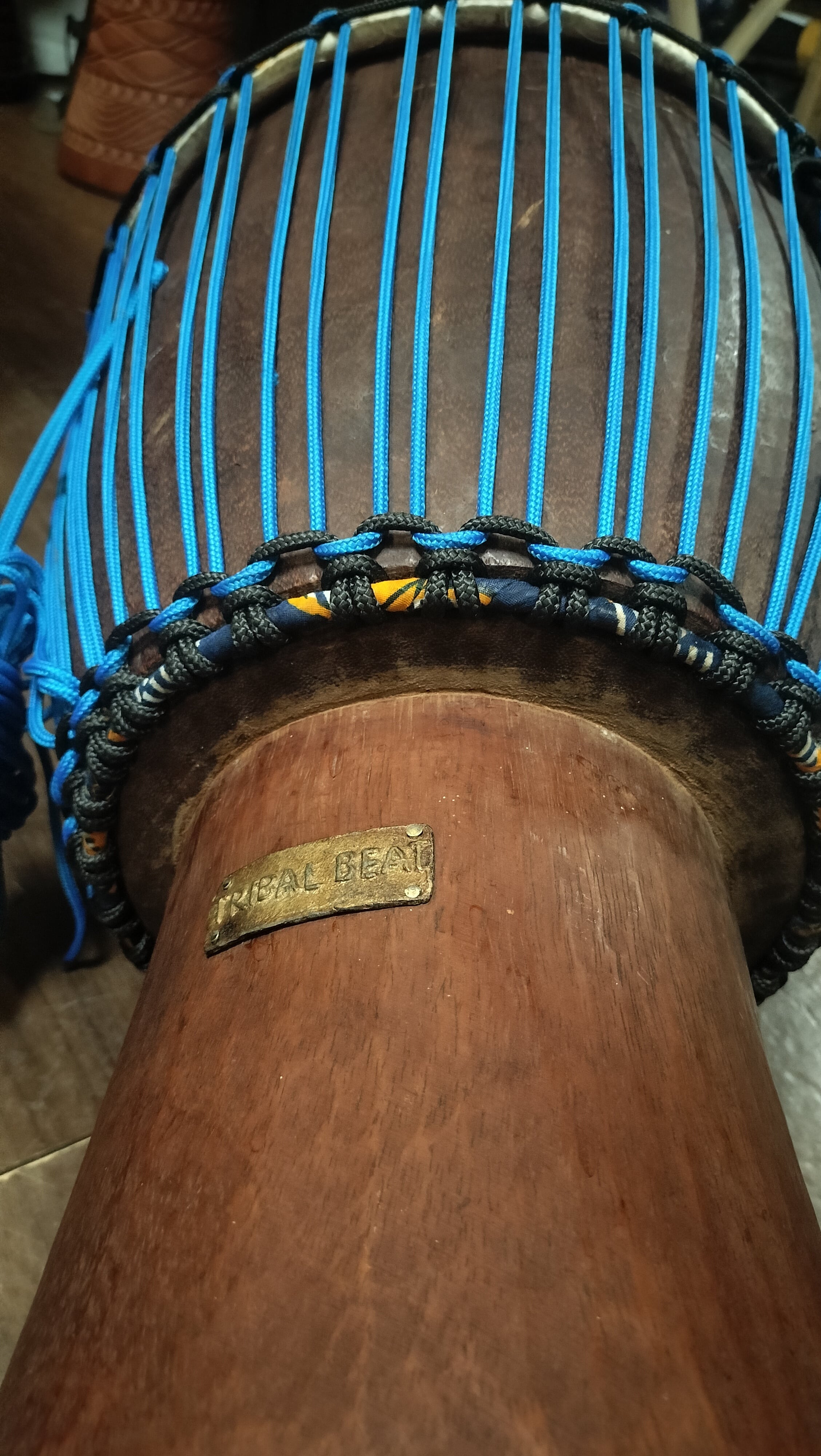 コートジボワール製 Tribal Beat ジャンベ（フルカスタム・イロコ材