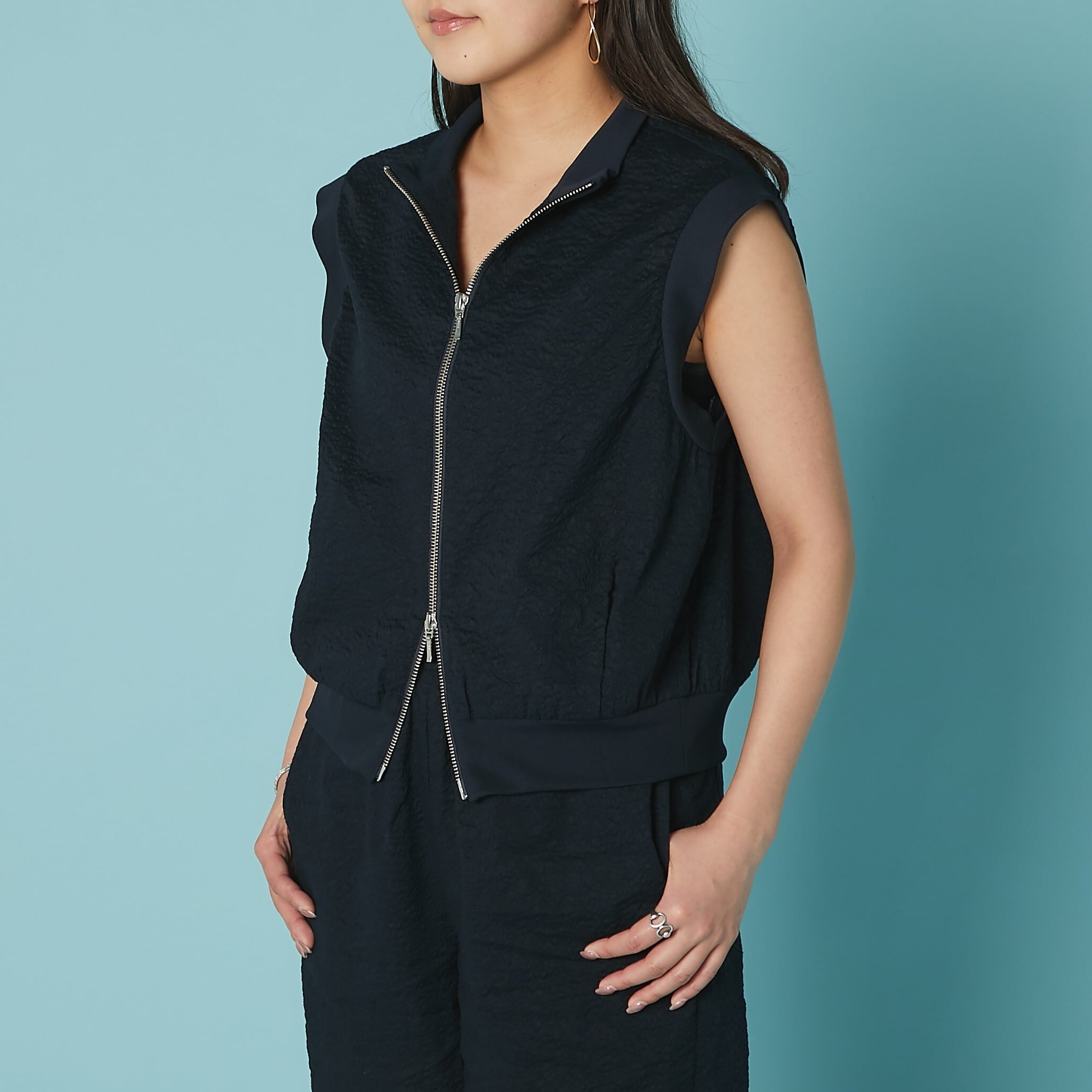 最終値下げ！ 新品タグ付き SATOKA サトカ Lily black ブラウス SATOKA