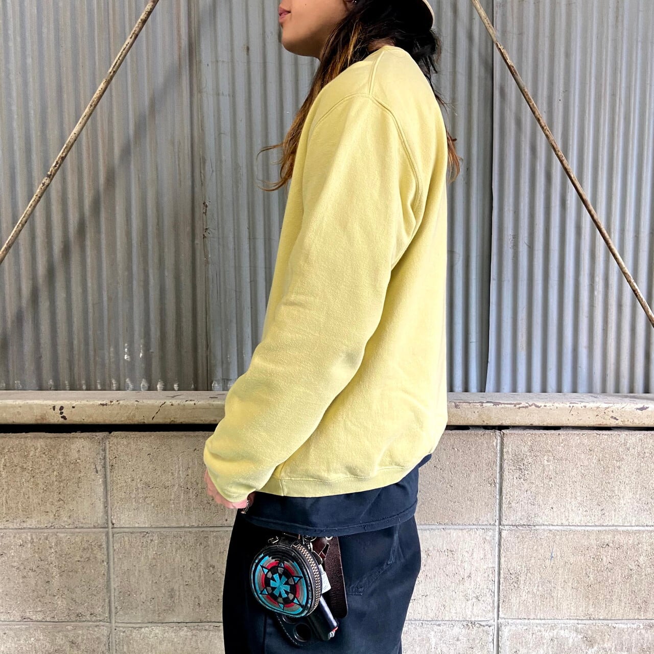 RAUGH トレーナー　Big Logo Sweat Shirt yellowメンズ